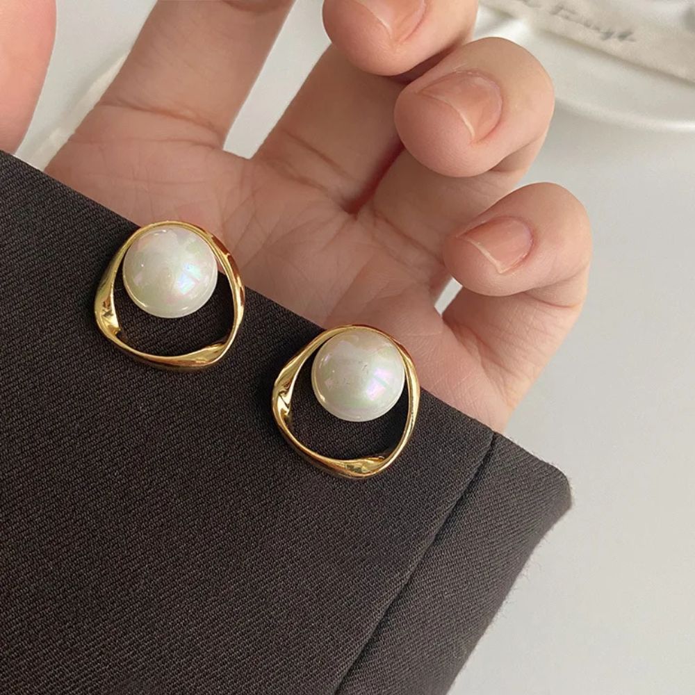BIG PEARL EARRINGS (PAIR)