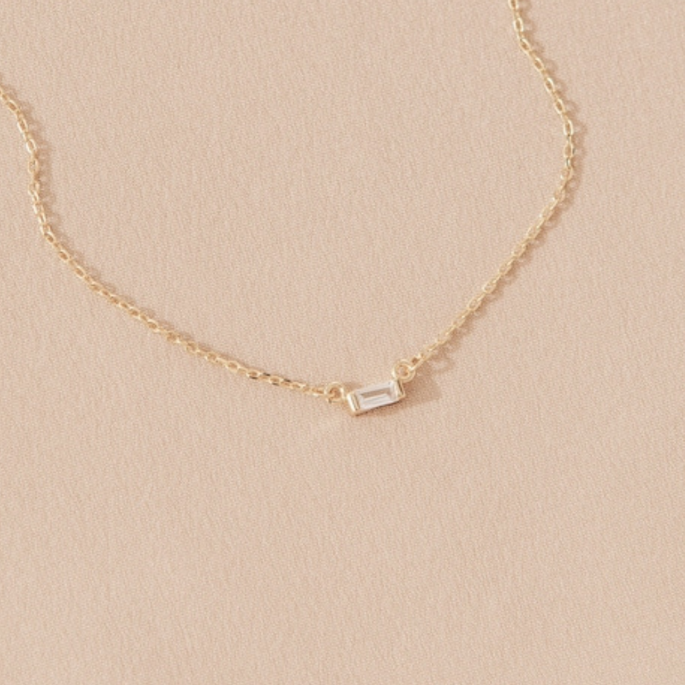 BAGUETTE NECKLACE
