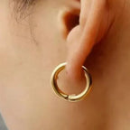CLASSIC HOOP EARRINGS (PAIR)