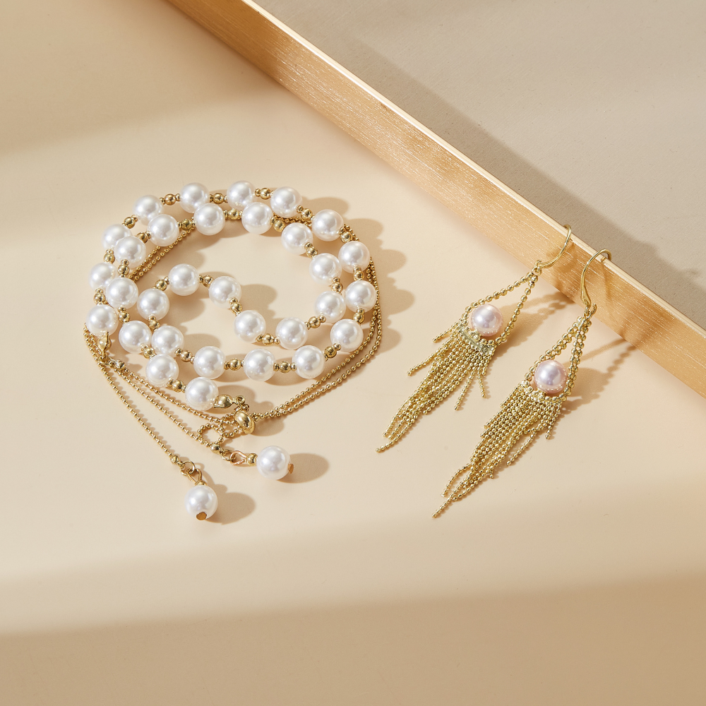 FRENCH VINTAGE JEWELRY SET