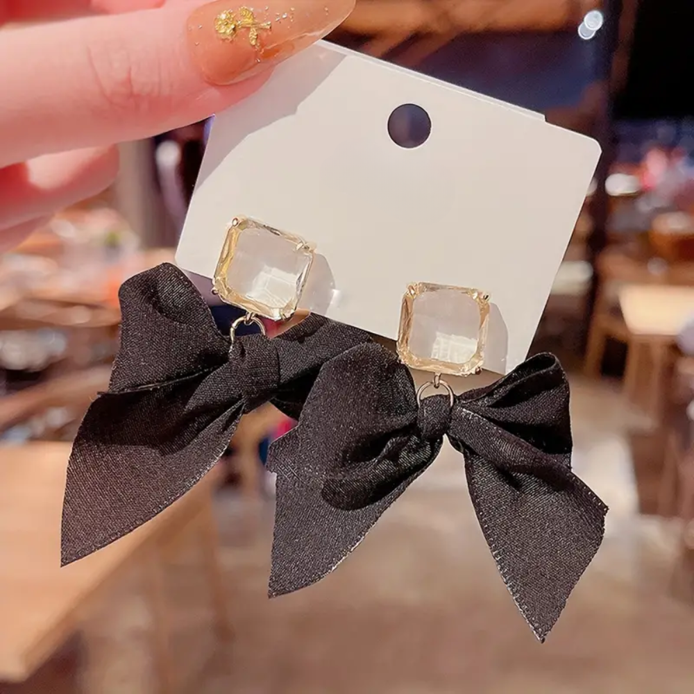 BLACK BOW EARRINGS (PAIR)