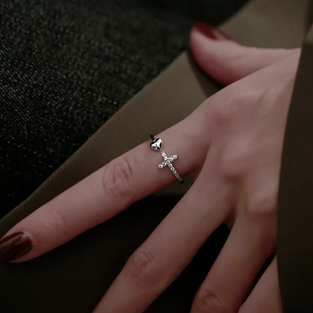 CHRISTIAN HEART RING (ADJUSTABLE)