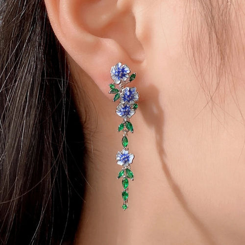BLUE FLOWER CHAIN EARRINGS (PAIR)