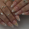 Mandelgoldene Nagelspitzen zum Aufdrücken