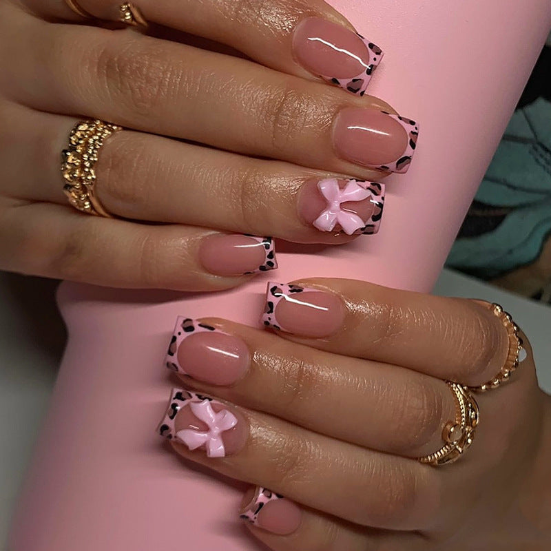 Bogen Leopard Print Press-on-Nägel