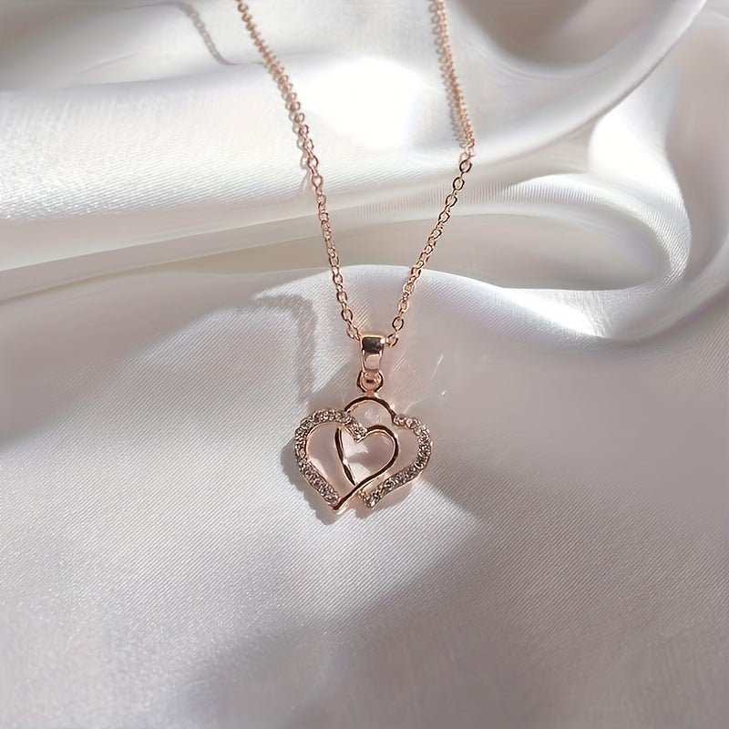 Double hearts pendant necklace
