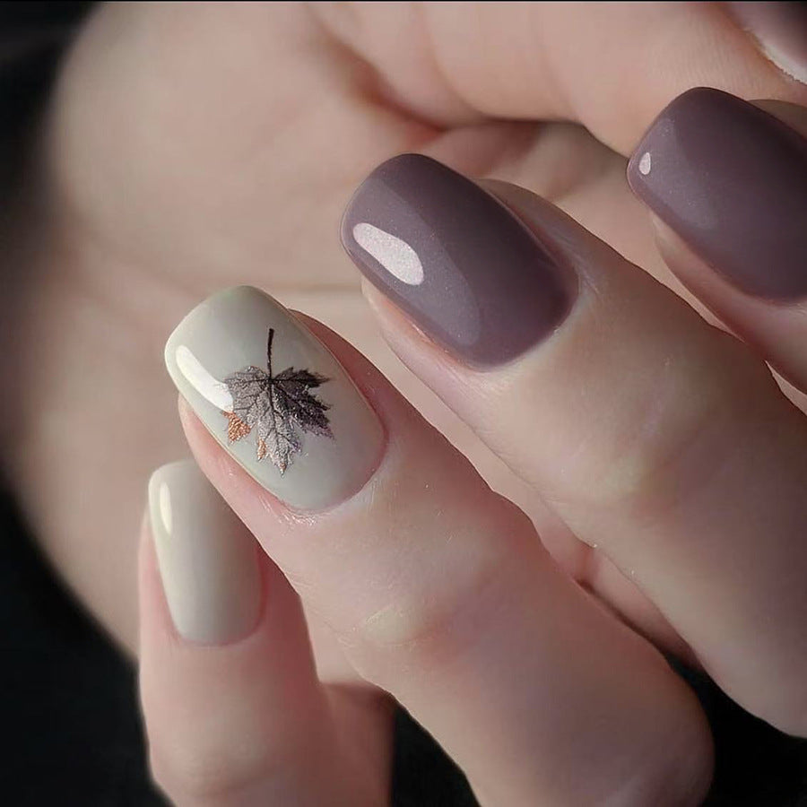 Grayish-purple maple leaves with glitter press on nails