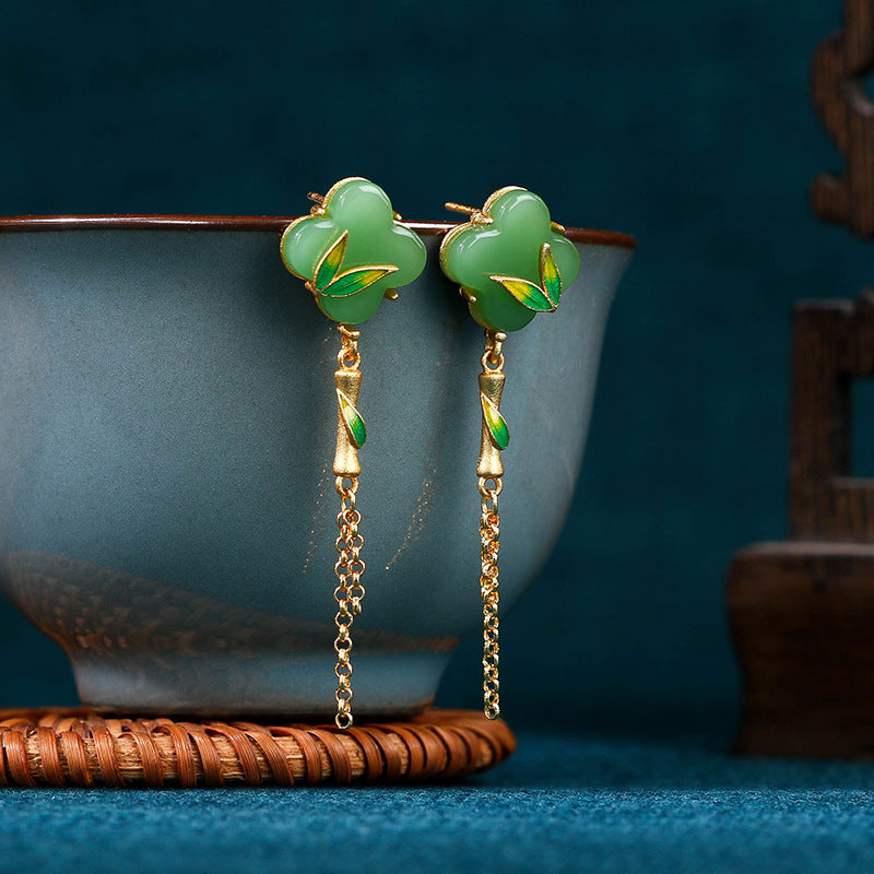 Jade enamel tassel four-leaf clover Bamboo studs Earrings
