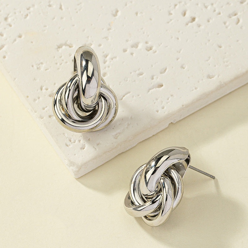 Multi-layered twist earrings