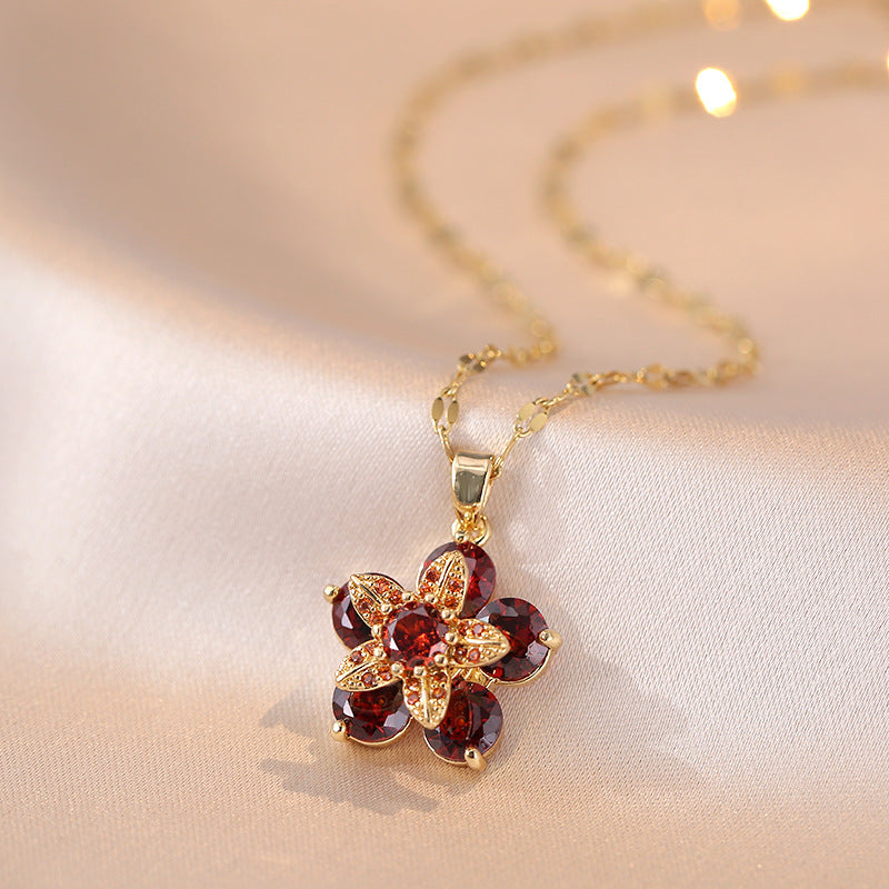 Rotatable flower cubic zirconia Necklace