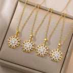 Snowflake zircon necklace