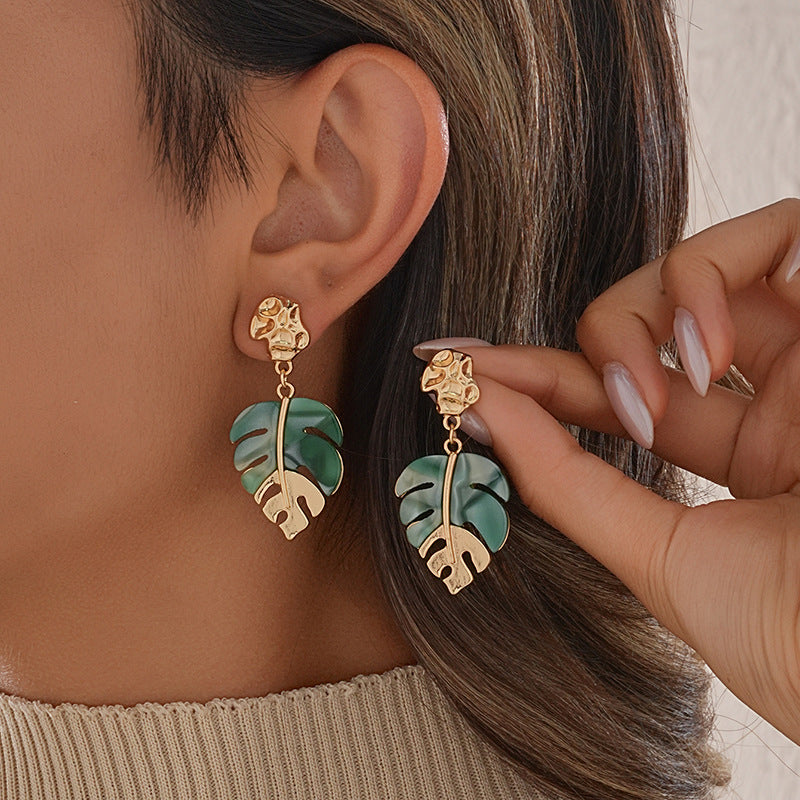 Summer turtle back leaf earrings
