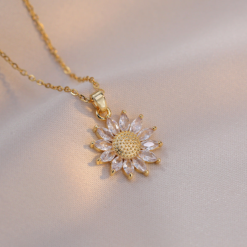 Sunflower Fashion Pendant Necklace