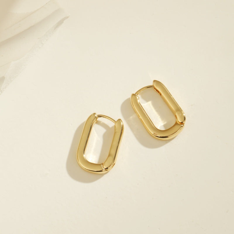 U-shaped Classy earrings