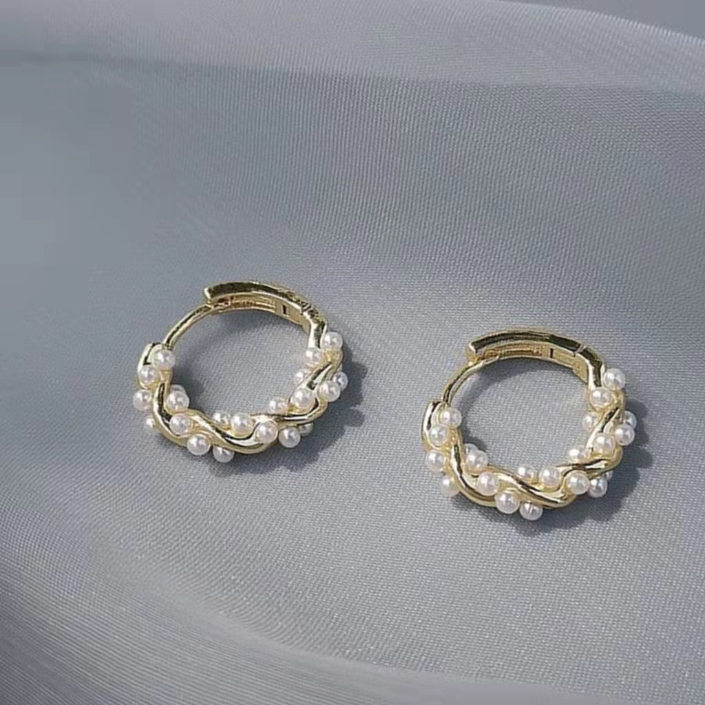 Wreath Fresh Water Pearl Earrings
