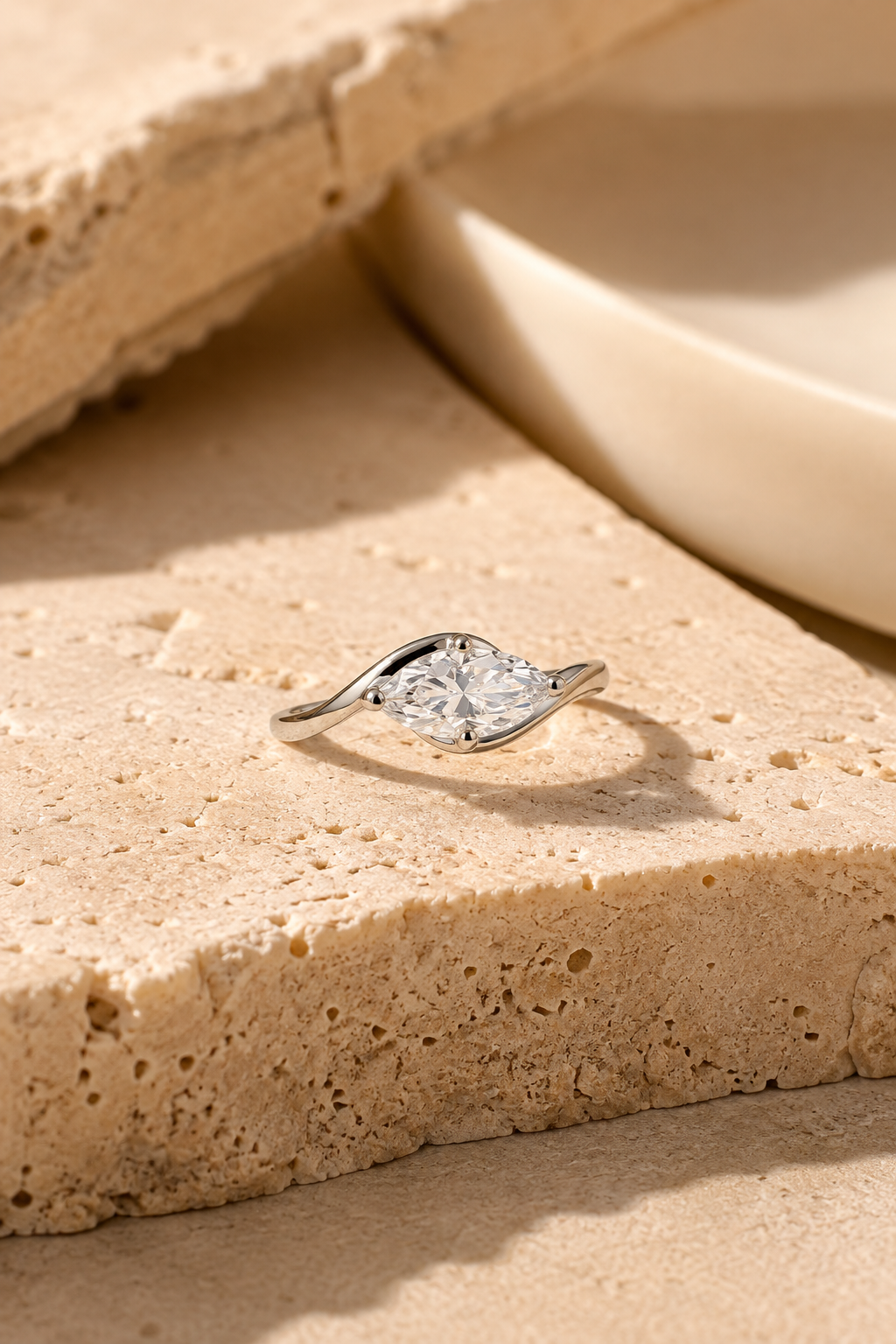 Onda Marquise Ring — 1ct Moissanite Solitaire Ring