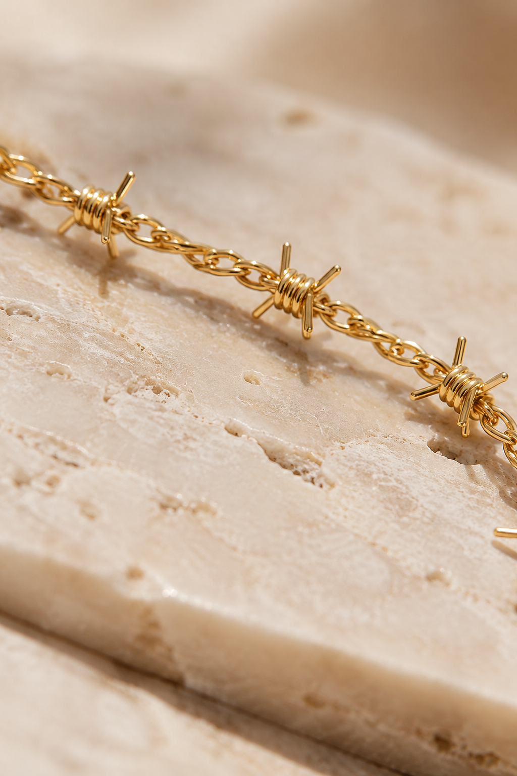 Spina Barbed Choker — 14k Gold Barbed Wire Chain Necklace