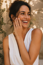 Onda Marquise Ring — 1ct Moissanite Solitaire Ring