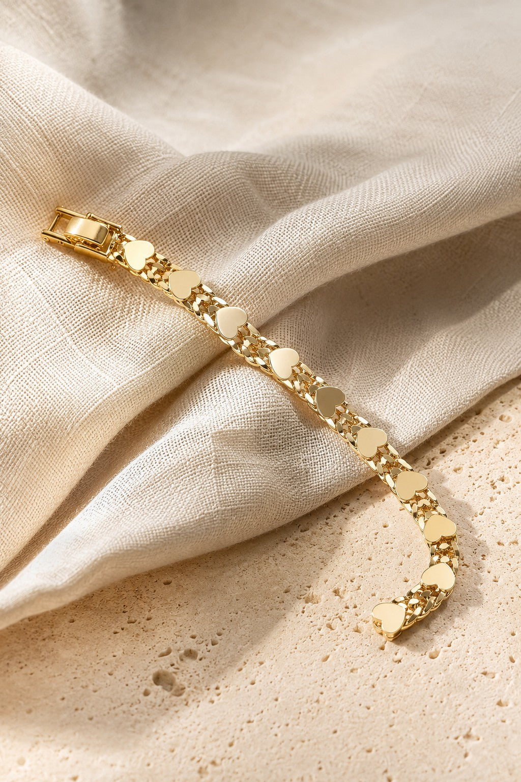 Tramonti Heart Chain Bracelet — 14k Gold-Plated Flat Chain